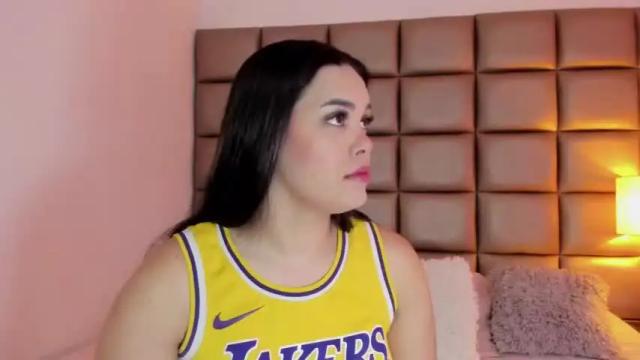 Thumbnail 1, sophiie_lawreence's Stream at Chaturbate, 14 months ago