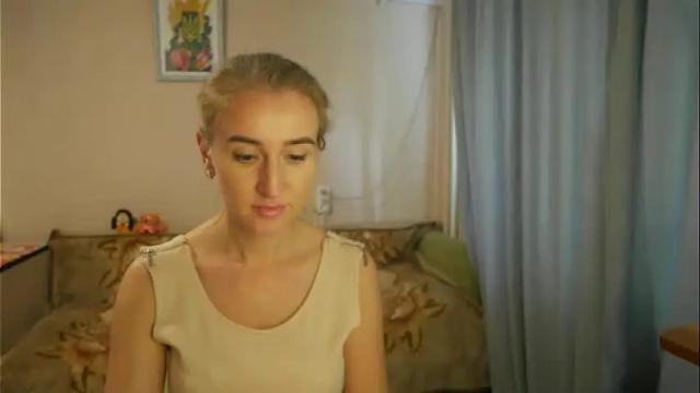 Image 2 of sophilorens Stream on Chaturbate on 4 months ago