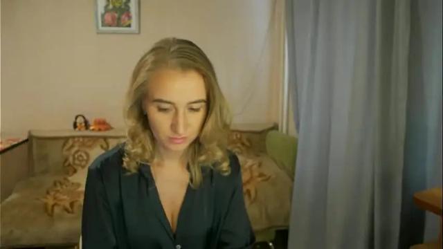 Image 3 of sophilorens Stream on Chaturbate on 4 months ago