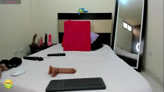 Thumbnail 3, sophivans_milf's Stream at Chaturbate, 1 month ago