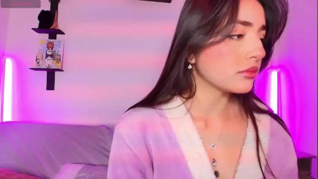 Image 12 of sophy_smilesweet Stream on Chaturbate on 16 days ago
