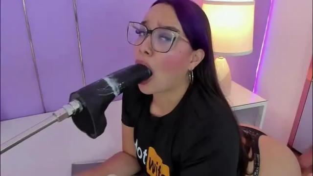 Image 3 of sophyruiz_ Stream on Chaturbate on 1 month ago