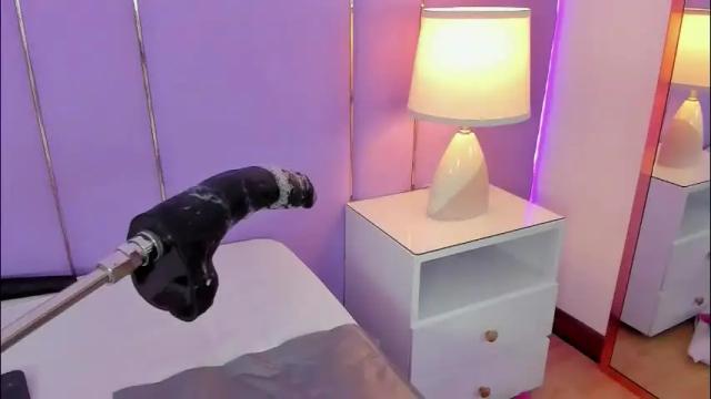 Image 6 of sophyruiz_ Stream on Chaturbate on 1 month ago