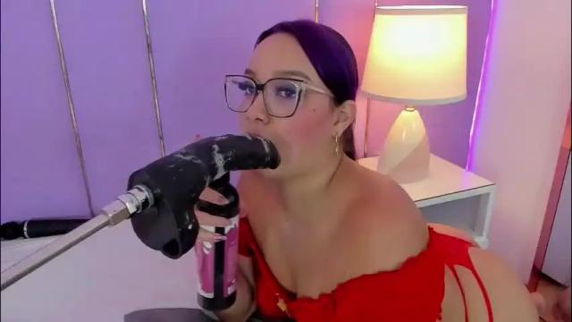 Image 8 of sophyruiz_ Stream on Chaturbate on 1 month ago