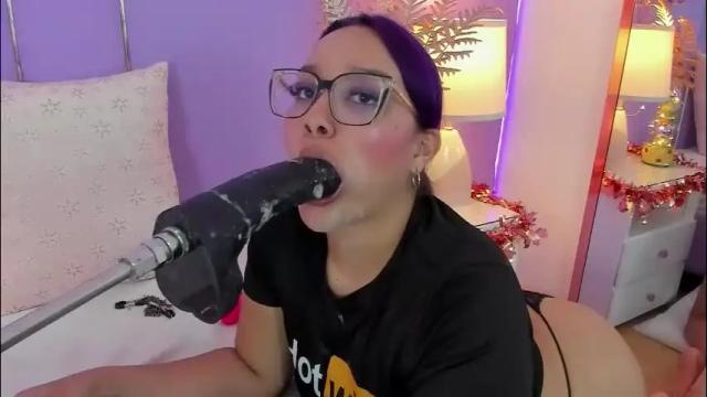 Image 2 of sophyruiz_ Stream on Chaturbate on 26 days ago