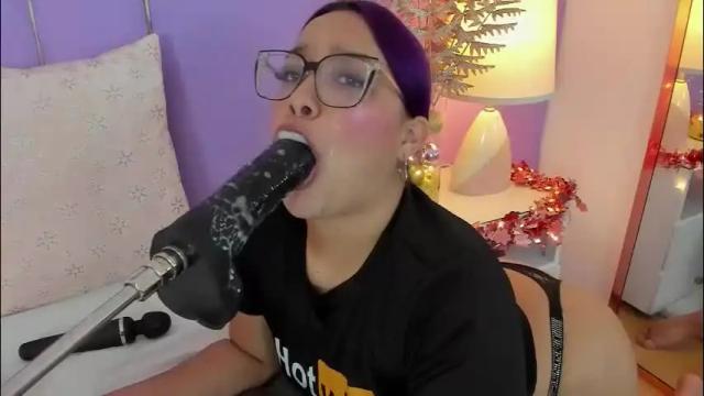 Image 6 of sophyruiz_ Stream on Chaturbate on 22 days ago