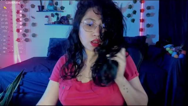 Image 3 of sora_green Stream on Chaturbate on 18 months ago