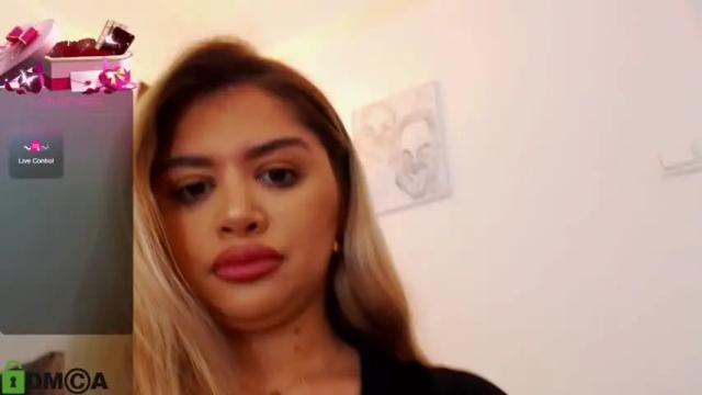 Image 6 of sosox_ Stream on Chaturbate on 16 months ago