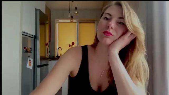 Image 4 of soulmategirl Stream on Chaturbate on 18 months ago