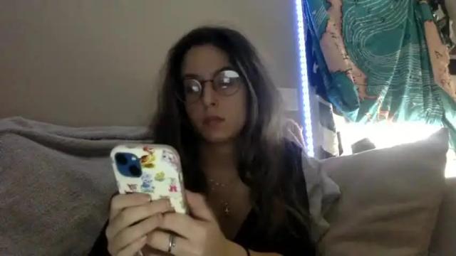 Image 4 of sourmelonss Stream on Chaturbate on 13 months ago