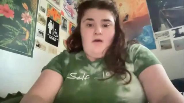Image 3 of sourpeaches Stream on Chaturbate on 3 months ago
