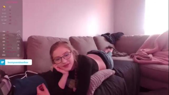Image 3 of southerbunny Stream on Chaturbate on 13 months ago
