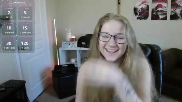 Image 4 of southerbunny Stream on Chaturbate on 3 months ago