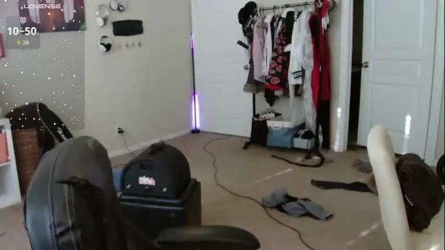 Image 12 of southerbunny Stream on Chaturbate on 1 month ago