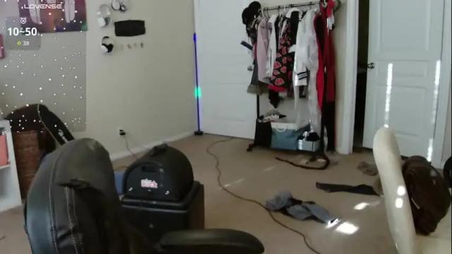 Image 7 of southerbunny Stream on Chaturbate on 1 month ago