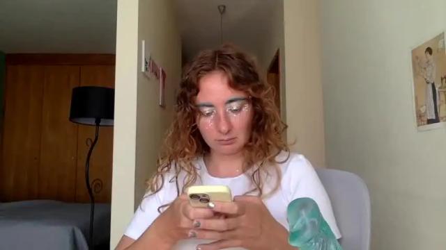 Image 7 of southernfur Stream on Chaturbate on 19 months ago