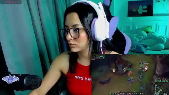 Image 8 of soy___lili Stream on Chaturbate on 1 month ago