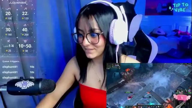 Image 7 of soy___lili Stream on Chaturbate on 1 month ago