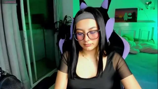 Image 11 of soy___lili Stream on Chaturbate on 7 days ago