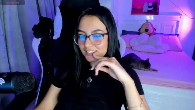 Image 12 of soy___lili Stream on Chaturbate on 2 months ago