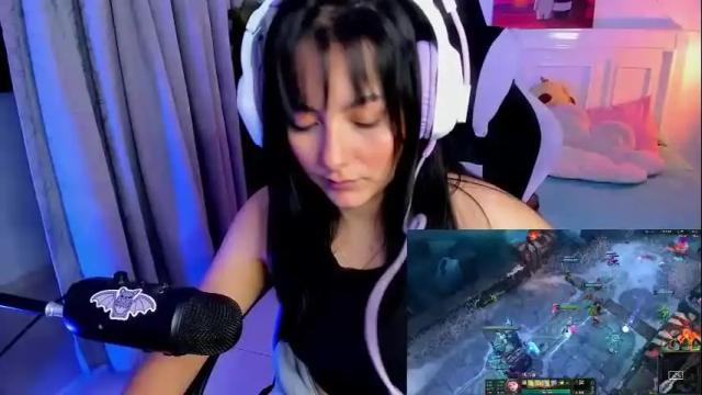 Thumbnail 2, soy___lili's Stream at Chaturbate, 1 month ago