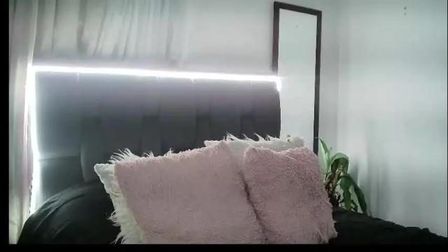 Image 10 of soy_amy69 Stream on Chaturbate on 25 days ago