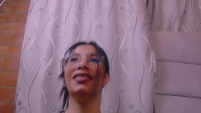 Image 3 of soy_lilibethsq Stream on Chaturbate on 19 months ago