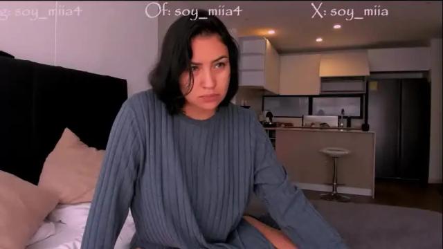 Image 3 of soy_miia Stream on Chaturbate on 1 month ago