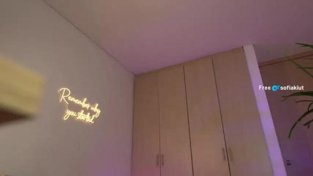 Image 3 of soy_sofia Stream on Chaturbate on 16 months ago