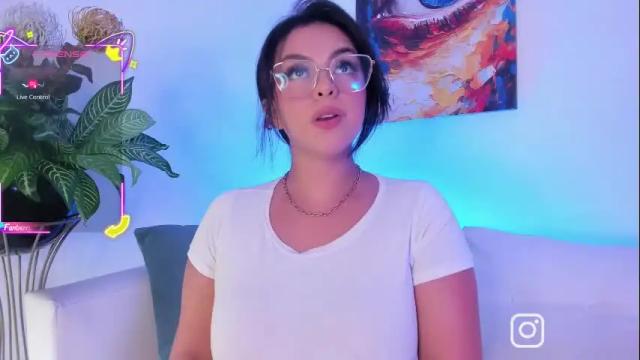 Image 3 of soykarito Stream on Chaturbate on 3 months ago
