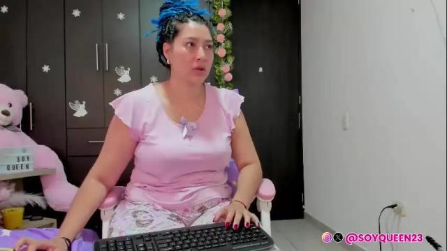 Image 11 of soyqeen Stream on Chaturbate on 14 days ago