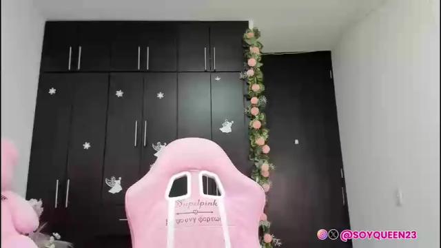 Image 3 of soyqeen Stream on Chaturbate on 1 month ago