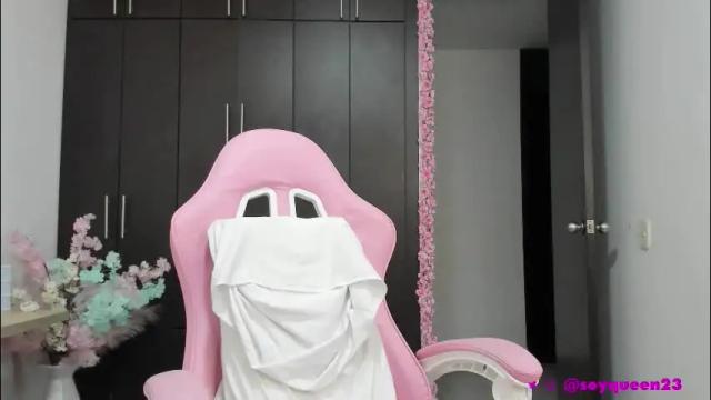 Image 2 of soyqeen Stream on Chaturbate on 2 months ago