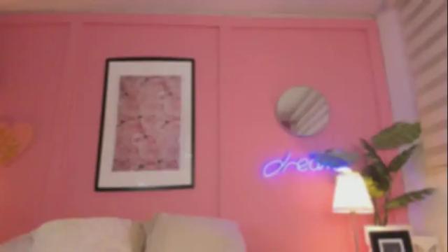 Image 2 of soysaraa_ Stream on Chaturbate on 25 days ago