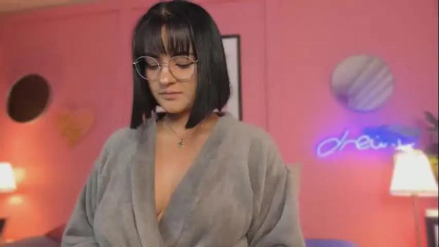 Thumbnail 1, soysaraa_'s Stream at Chaturbate, 20 days ago