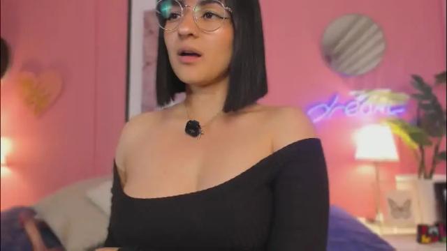 Thumbnail 2, soysaraa_'s Stream at Chaturbate, 1 month ago