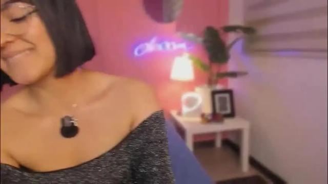 Image 12 of soysaraa_ Stream on Chaturbate on 23 days ago