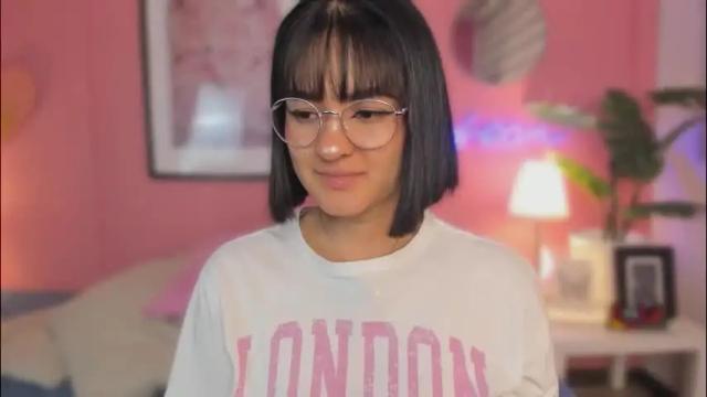 Thumbnail 1, soysaraa_'s Stream at Chaturbate, 14 days ago