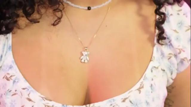 Image 12 of soytropicalfruit Stream on Chaturbate on 23 days ago