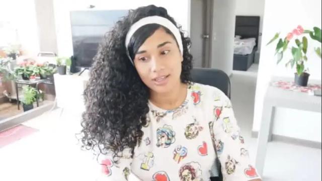 Image 2 of soytropicalfruit Stream on Chaturbate on 2 days ago