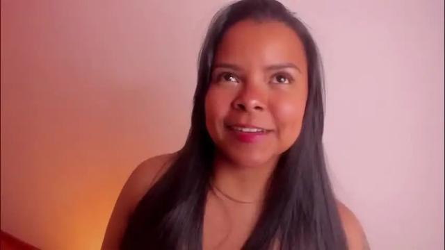 Image 2 of soytucolor Stream on Chaturbate on 4 months ago