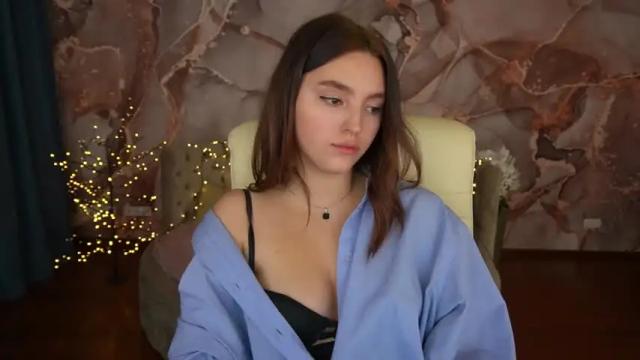 Image 11 of spaccebaby Stream on Chaturbate on 19 months ago