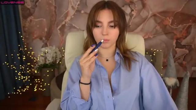 Image 3 of spaccebaby Stream on Chaturbate on 18 months ago