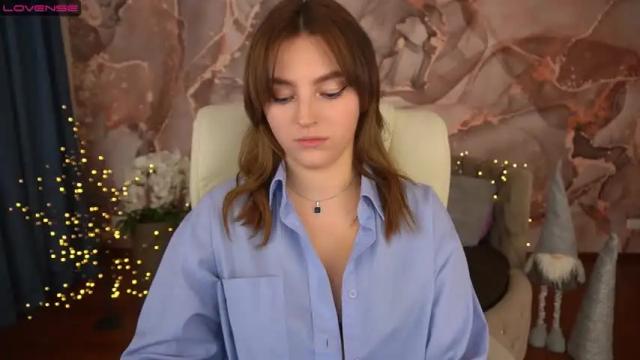 Image 6 of spaccebaby Stream on Chaturbate on 18 months ago