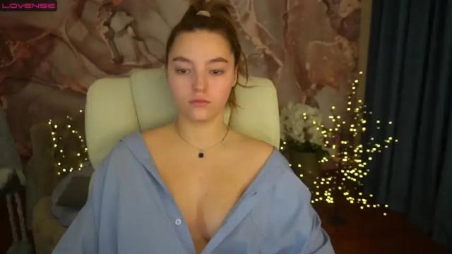 Image 8 of spaccebaby Stream on Chaturbate on 18 months ago