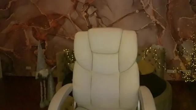 Image 11 of spaccebaby Stream on Chaturbate on 17 months ago