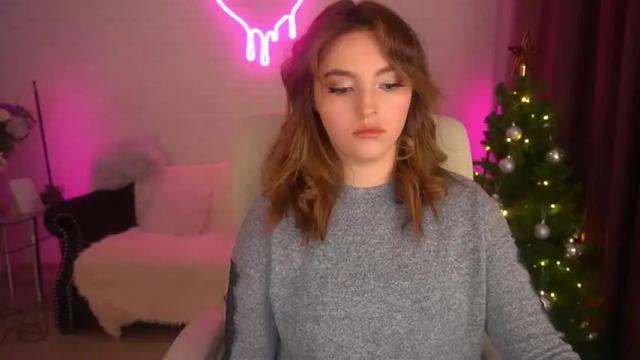 Image 2 of spaccebaby Stream on Chaturbate on 17 months ago