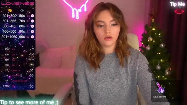Image 3 of spaccebaby Stream on Chaturbate on 17 months ago