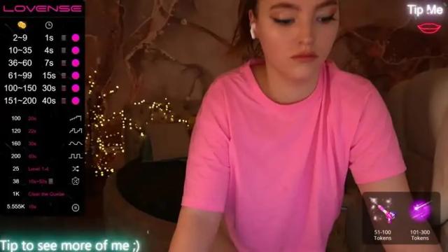 Image 6 of spaccebaby Stream on Chaturbate on 17 months ago