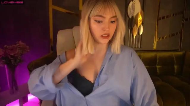 Image 4 of spaccebaby Stream on Chaturbate on 16 months ago